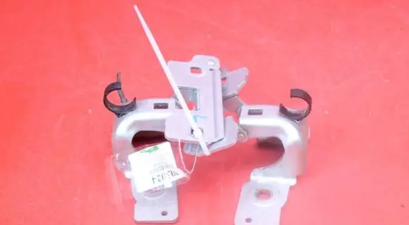 Peugeot 508 RXH Tailgate/trunk/boot hinge 9687860380