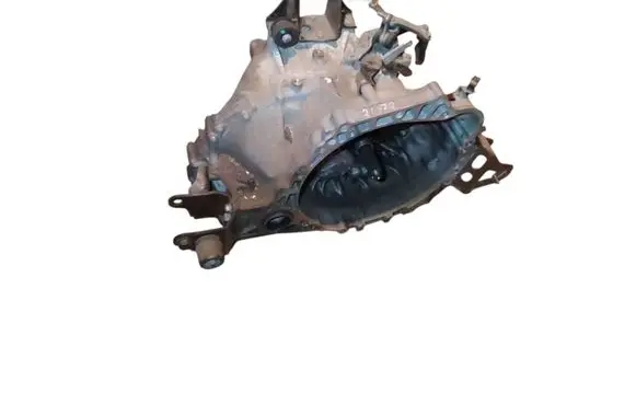 Toyota RAV 4 (XA40) Manual 6 speed gearbox 3030042310