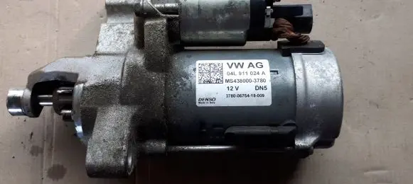 Audi A4 S4 B9 Starter motor 04L911024A