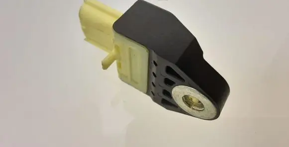 Lexus CT 200H Airbag deployment crash/impact sensor 8983175020