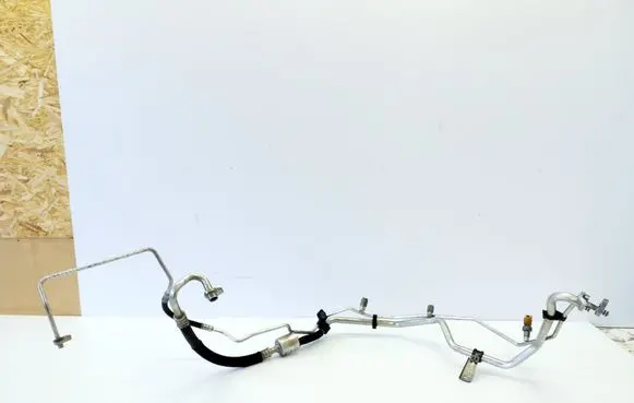 Opel Crossland X Air conditioning (A/C) pipe/hose 03641526 453258113