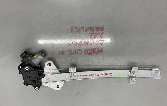 Honda Civic XI Front door window regulator with motor CM0937900