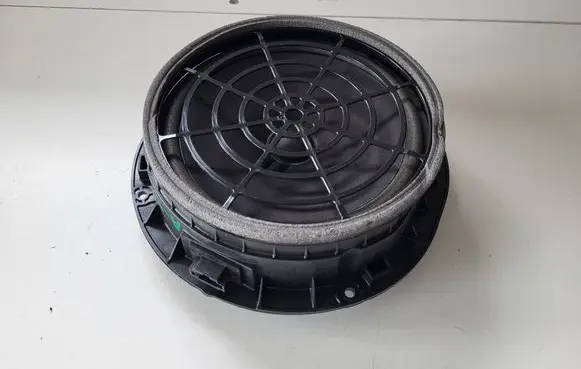Audi A5 Front door speaker 8W0035415