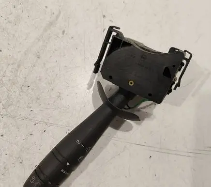 Renault Laguna II Wiper control stalk 8200012245