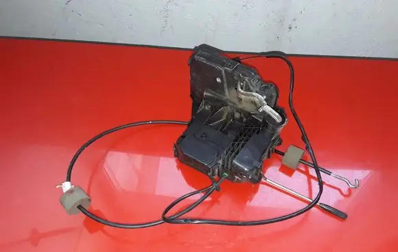 Mercedes-Benz CLK A209 C209 Front door lock 004138112629 0005544174