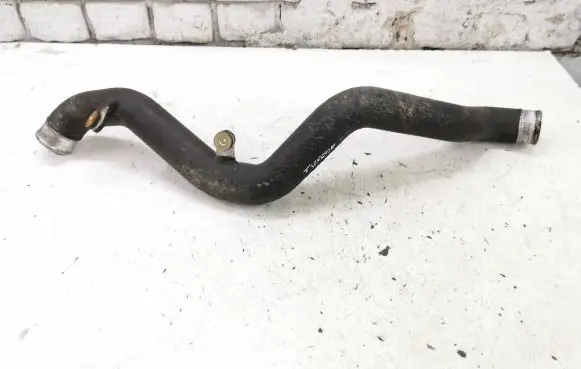 Hyundai Tucson JM Intercooler hose/pipe