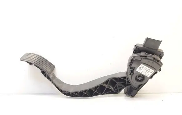 Citroen C3 Picasso Accelerator throttle pedal 9681383980
