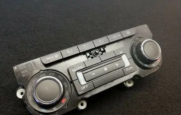 Skoda Superb B6 (3T) Climate control unit 3T0907044AR