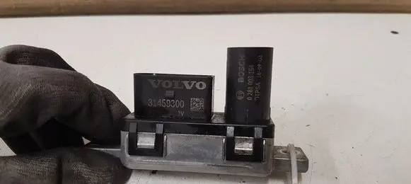 Volvo V60 Glow plug pre-heat relay 31459300 0281003154