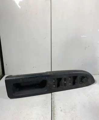Volkswagen Golf Plus Electric window control switch 5M2867372B
