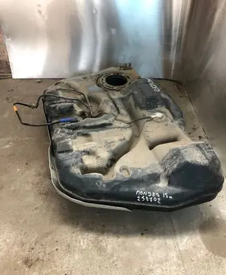 Ford Mondeo MK V Fuel tank DG939K007HL