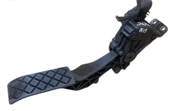 Volkswagen Transporter - Caravelle T5 Accelerator throttle pedal 7H1721503 6PV00849503