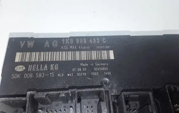 Volkswagen Golf V Comfort/convenience module 1K0959433 05450800 00858315