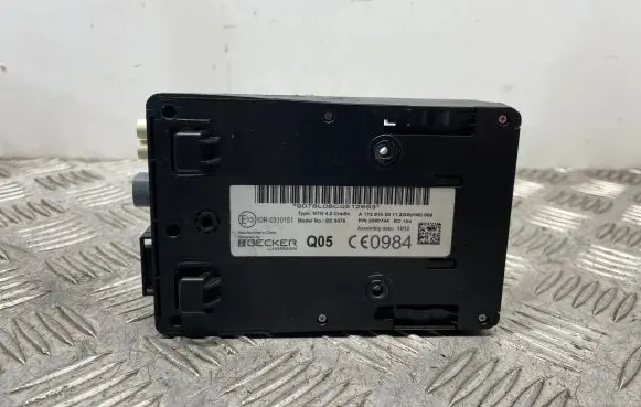 Mercedes-Benz C W204 GPS navigation control unit/module A1728100011