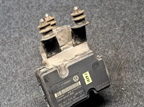 Skoda Superb B6 (3T) ABS Pump 1K0907379AF 1K0614117AC