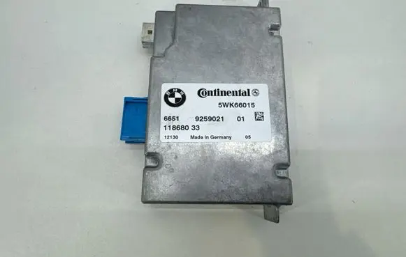 BMW 5 F10 F11 Camera control unit module 11868033