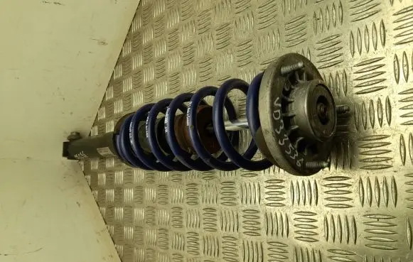 BMW 5 F10 F11 Rear shock absorber with coil spring 6855966