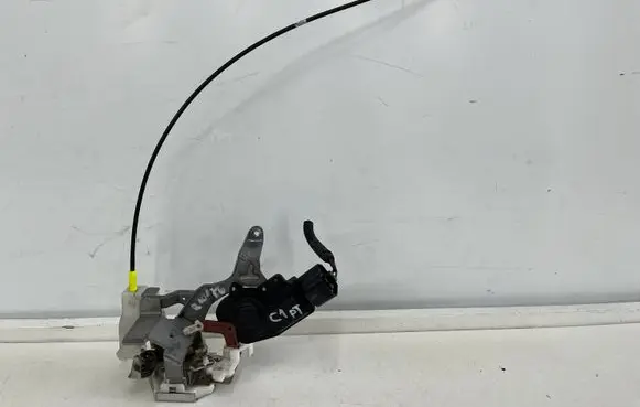 Peugeot 107 Rear door lock