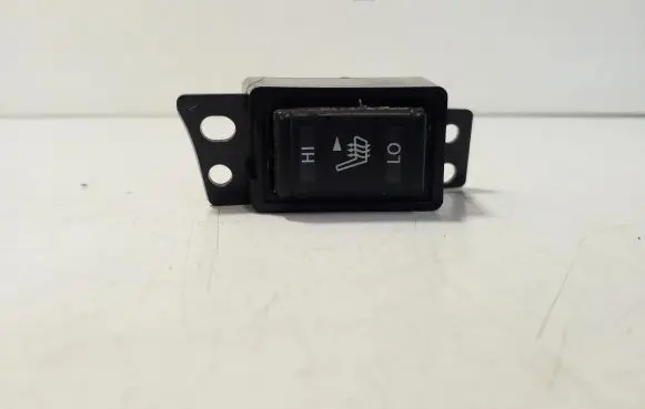 Nissan X-Trail T32 Seat heating switch