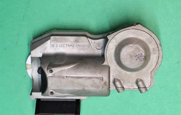 Steering wheel lock