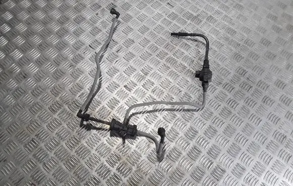 Opel Crossland X Vacuum line/pipe/hose 8200584324