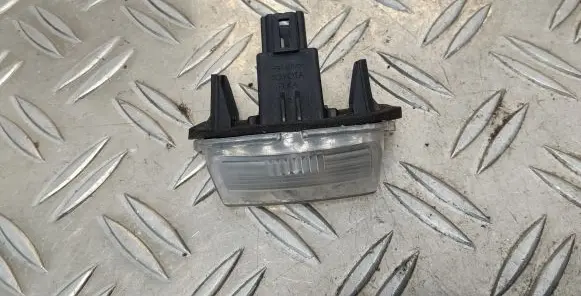 Toyota Yaris Number plate light