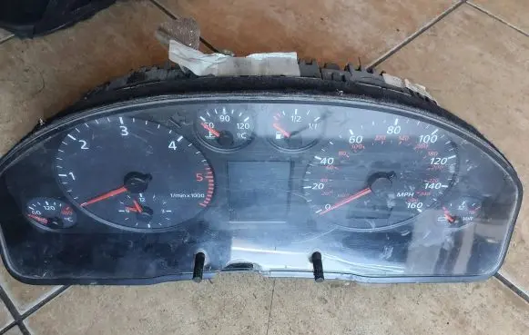 Audi A6 S6 C5 4B Speedometer (instrument cluster) 4B0919930p 70302600
