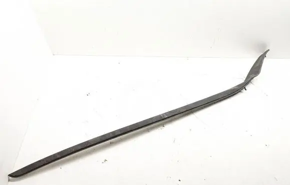 Volvo S90, V90 Windshield trim 31386575