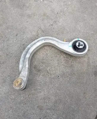Tesla Model 3 Front lower control arm/wishbone 104435400A 063213110024360