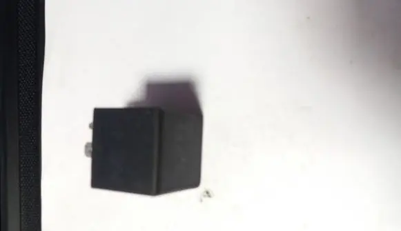 Audi A6 S6 C5 4B Other relay 8L0955531