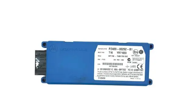 Toyota RAV 4 (XA30) Bluetooth control unit module PZ40900292B1