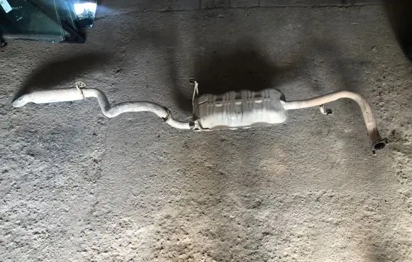 KIA Sorento Muffler/silencer 