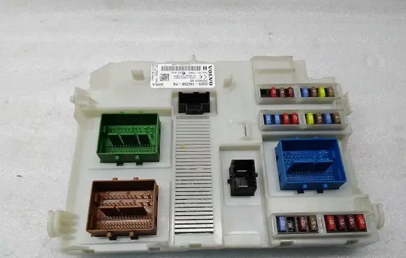 Volvo S60 Fuse module 31314511AB CG9T14C256FA 3659AF01125TP