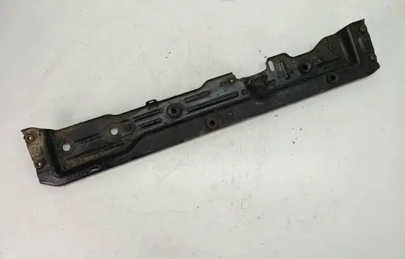 Peugeot 301 Front bodywork piece 756322