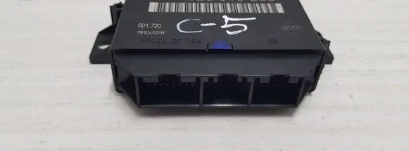 Audi A6 S6 C5 4B Parking PDC control unit/module 8Z0919283