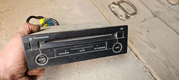 Volkswagen Sharan CD changer wiring CXDV1820LB 1DIN