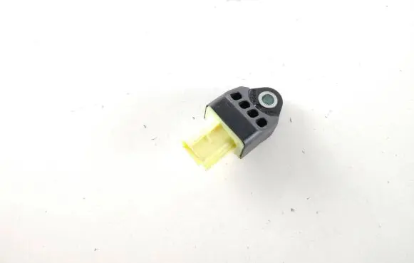 Subaru Forester SJ Airbag deployment crash/impact sensor 98237SG020 563CZHY4K