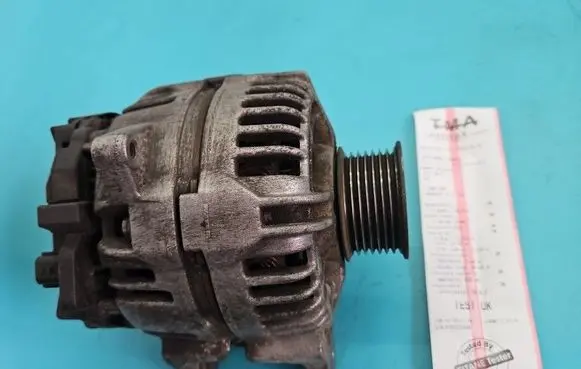 Renault Clio III Generator/alternator 8200429898 IMPRK1586189