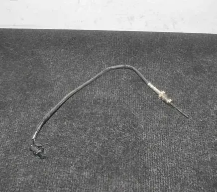 BMW X3 F25 Oil temperature sensor 8570232