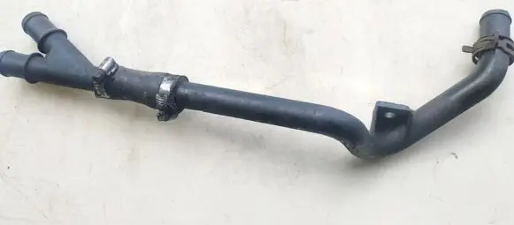 Ford Mondeo Mk III Engine coolant pipe/hose