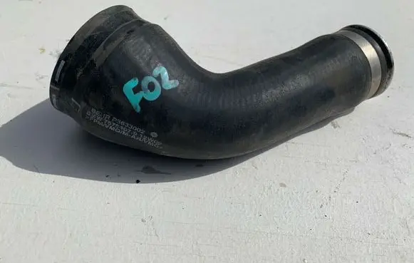 BMW 7 F01 F02 F03 F04 Intercooler hose/pipe 75754079