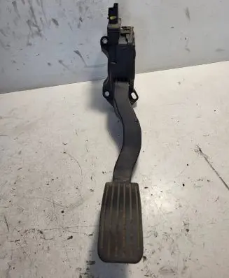 Peugeot 308 Accelerator throttle pedal 968153038000 28082007 6PV00908301