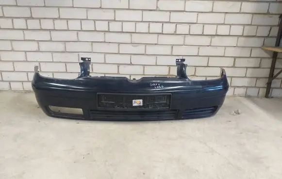 Volkswagen Golf IV Front bumper