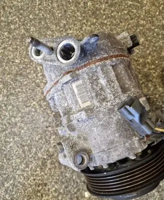 Chrysler 200 Air conditioning (A/C) compressor (pump)