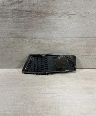 BMW 3 E90 E91 Front fog light trim/grill 7891395 7892111