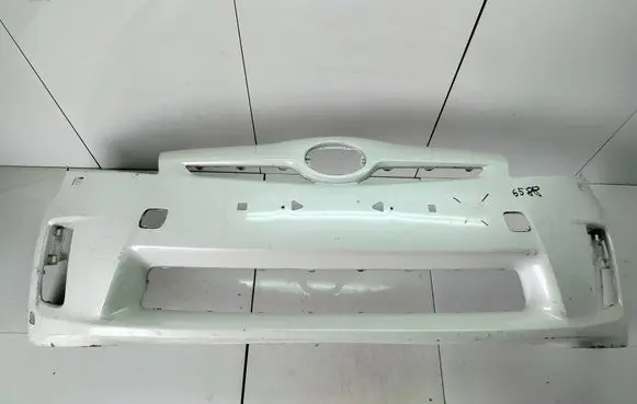 Toyota Prius (XW30) Front bumper 5211947080