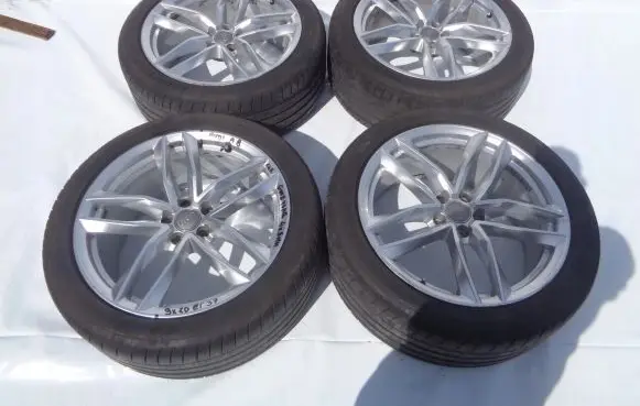 Audi A8 S8 D4 4H R20 alloy rim 