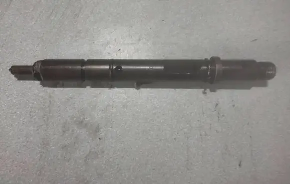 Audi A6 S6 C5 4B Fuel injector 059130201G