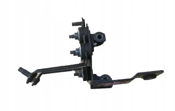 Infiniti Q50 ABS pump bracket 