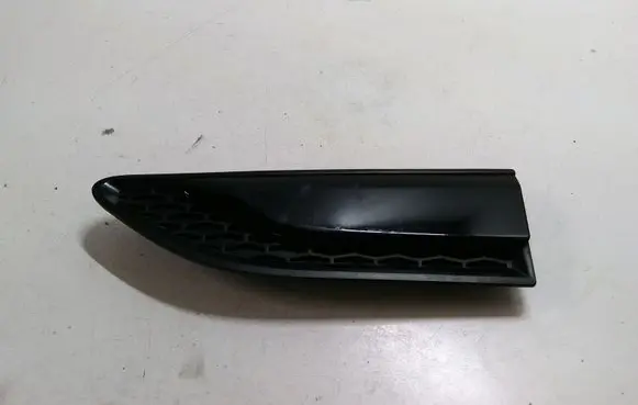 Land Rover Discovery Sport Fender grill FK72280B11